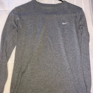 SOLD ON CURTSY Nike dri-fit long sleeve